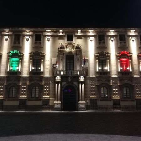 ホテル Dg Sicily カターニア エクステリア 写真